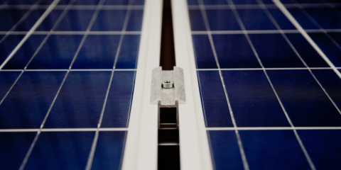 La industria fotovoltaica europea apela a Bruselas para proteger la cadena de valor del mercado solar