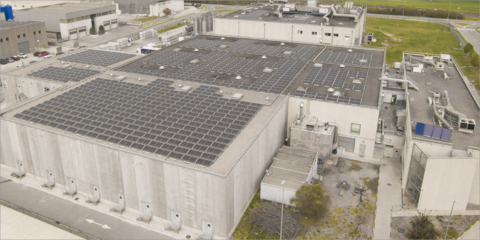 Tres nuevas instalaciones de autoconsumo fotovoltaico en la empresa de pinturas AkzoNobel