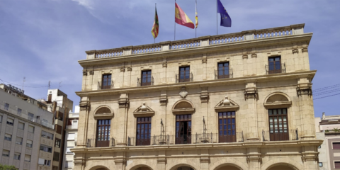El Ayuntamiento de Castellón facilitará el acceso al descuento del IBI por instalar energías renovables