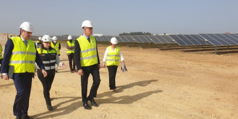 Puesta en marcha del parque solar Torrepalma en Sevilla, construido bajo el modelo de economía circular