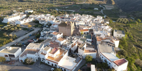 Proyecto de comunidad energética con autoconsumo colectivo y tecnología blockchain en Almócita