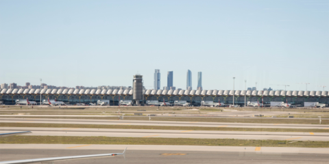 Aena adjudica la construcción de la planta fotovoltaica del aeropuerto Adolfo Suárez Madrid-Barajas