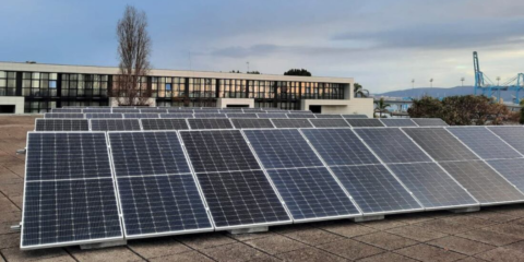 La Cámara de Comercio del Campo de Gibraltar instala placas solares como medida de sostenibilidad