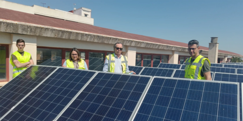 El Ayuntamiento de Almussafes instala una planta de autoconsumo fotovoltaico en el centro de salud