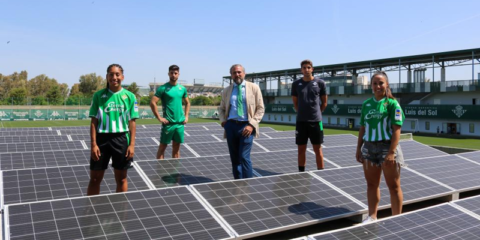 La nueva planta solar de la Ciudad Deportiva Luis del Sol cubre al 100% su consumo de energía eléctrica