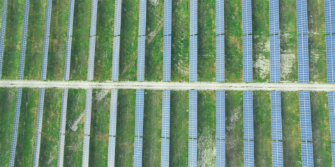 Acuerdo público-privado para crear una empresa que desarrollará dos parques fotovoltaicos de 50 MW en Álava