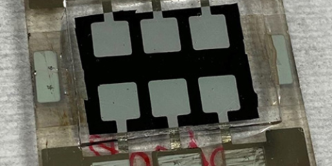 Demuestran una celda de perovskita en tándem con una eficiencia del 25,5% y mayor estabilidad