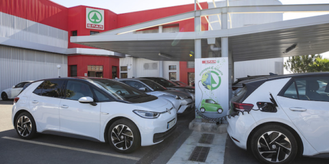 SPAR Gran Canaria duplica el autoconsumo de energía solar en la central logística El Goro