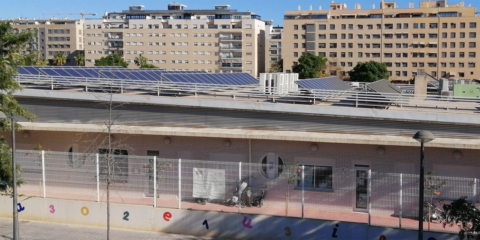 El Ayuntamiento de Valencia estudia la viabilidad de implantar placas solares en edificios municipales