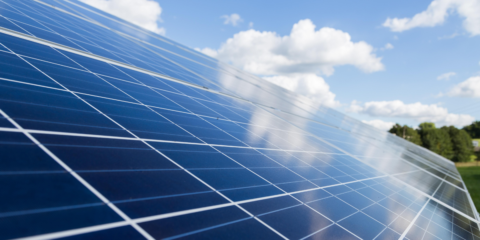 La generación eléctrica fotovoltaica creció en agosto un 33,3% respecto al mismo periodo de 2021