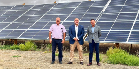 La colaboración público-privada impulsa el proyecto de autoconsumo colectivo de Ballesteros de Calatrava