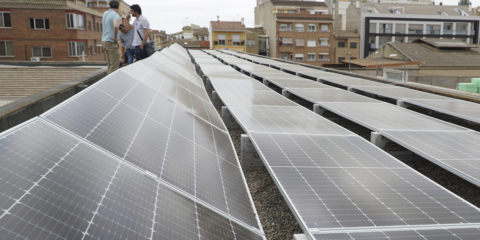 La Pobla de Vallbona aprueba una bonificación en el IBI por instalar placas solares en 2022