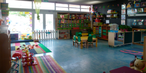 Arrancan las obras para instalar placas fotovoltaicas en la escuela infantil Pinedo de Valencia