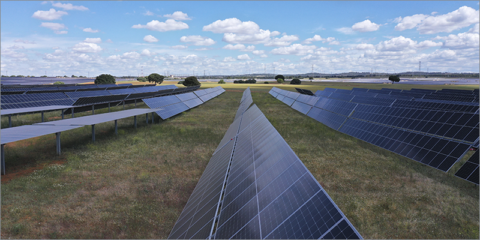 El Corte Inglés firma dos contratos de compra de energía fotovoltaica a largo plazo