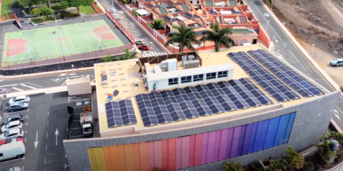 Los proyectos solares españoles Symbiotix y Adeje Verde, reconocidos por impulsar la transición de energía limpia de las islas de la UE