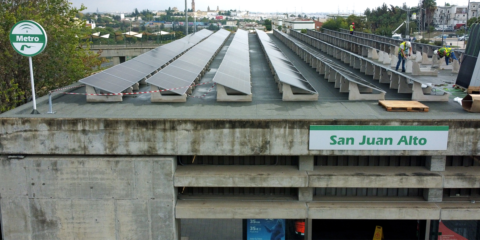 El parque fotovoltaico ubicado en las estaciones de Metro de Sevilla empieza a producir energía
