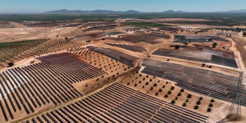 El complejo fotovoltaico Extremadura I, II y III de 125 MWp entra en funcionamiento en Almendralejo