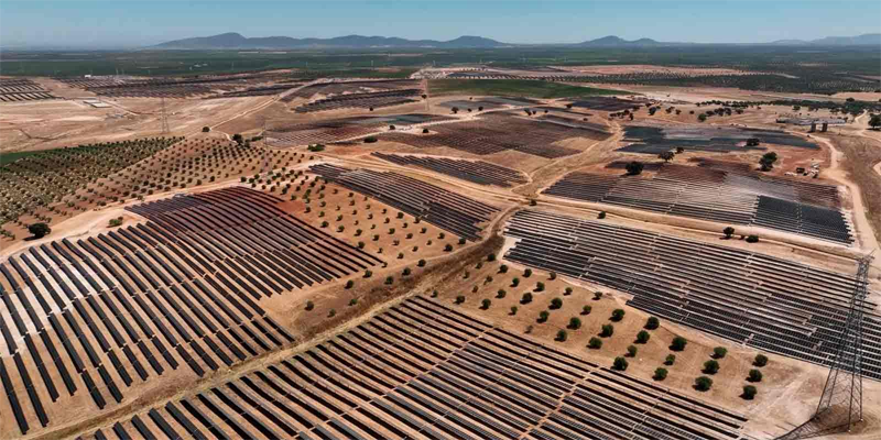 Complejo fotovoltaico de Extremadura I, II y III.