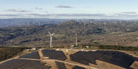 En marcha un parque híbrido solar y eólico en Portugal para generar más de 39 GWh renovables al año