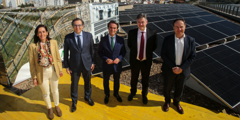 Metro de Sevilla ya cuenta con un parque solar fotovoltaico que cubrirá el 15% de su consumo
