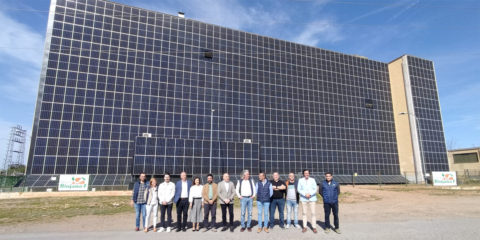 La fachada fotovoltaica de Harinera Riojana permitirá el autoabastecimiento de energía