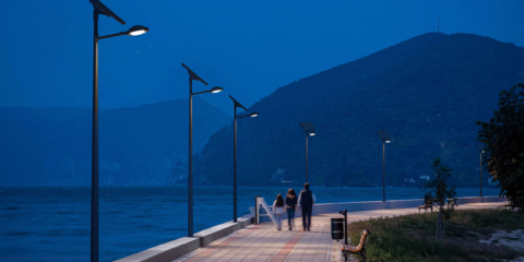 Soluciones de iluminación solar para acelerar la adopción de renovables y crear entornos nocturnos seguros