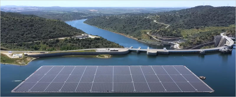 Granja solar flotante de Alqueva en Portugal