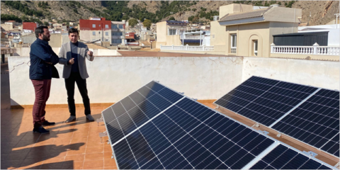 Línea de ayudas para la instalación de placas fotovoltaicas y farolas solares en la provincia de Alicante