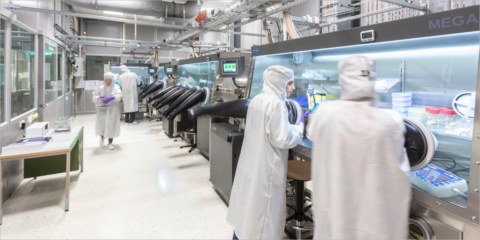 La futura plataforma tecnológica de Fraunhofer ISE permitirá escalar células de perovskita-silicio