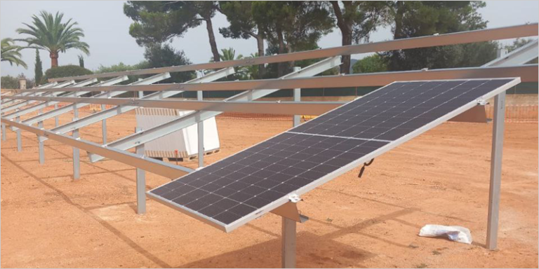 paneles solares en isla