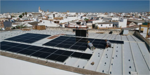 Fuentes de Andalucía instalará casi 400 módulos solares que dotarán de suministro eléctrico al municipio