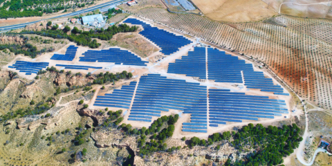 Málaga, Cádiz y Sevilla contarán con parques fotovoltaicos que sumarán una potencia total de 71,4 MWp