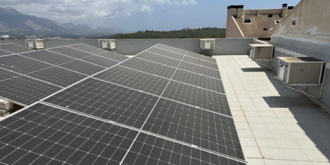 El edificio del Centro Juvenil de La Nucía cuenta con una instalación solar fotovoltaica de 22,34 kW