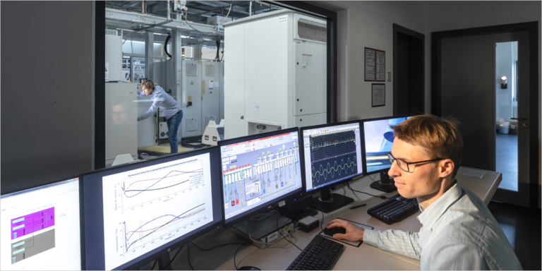 Banco de ensayos en el Laboratorio de Multi-Megavatios para la realización de espectroscopia de impedancia en inversores.
