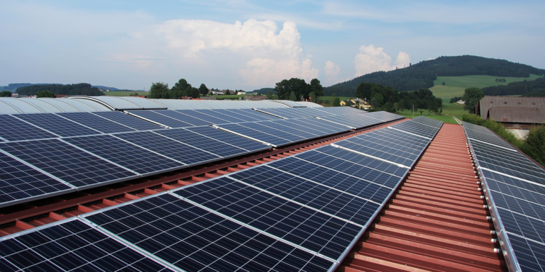 Ya han sido adjudicadas las obras para instalar energía solar fotovoltaica en la depuradora de A Pobra do Caramiñal de 45 kWp destinada al autoconsumo.