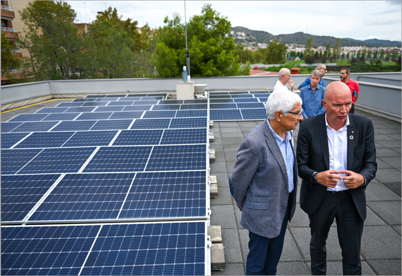 Cataluña ha aprobado instalar placas solares en los CAP y hospitales del SISCAT para consolidar el autoconsumo.