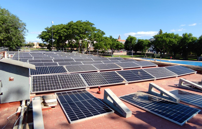 Foios reducirá la factura de la luz en el polideportivo con una nueva subvención del Ivace. 