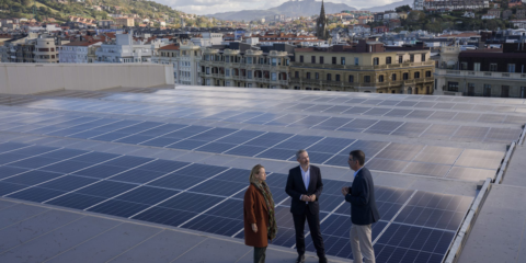 Las placas solares del Palacio de Congresos Kursaal suministrarán el 13% de su consumo energético