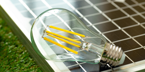 Placas solares y puntos de recarga de VE para la Comunidad Energética de Urtinsa en Alcorcón