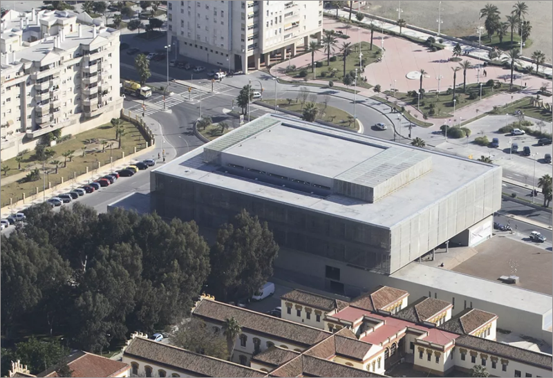 La Diputación de Málaga adjudica por 157.300 euros la primera fase de la instalación de paneles fotovoltaicos en su cubierta.