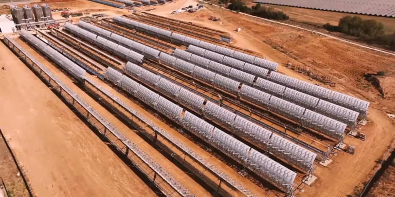 Foto de la planta termosolar de Sevilla extraída de un vídeo de You Tube compartido por Engie España.