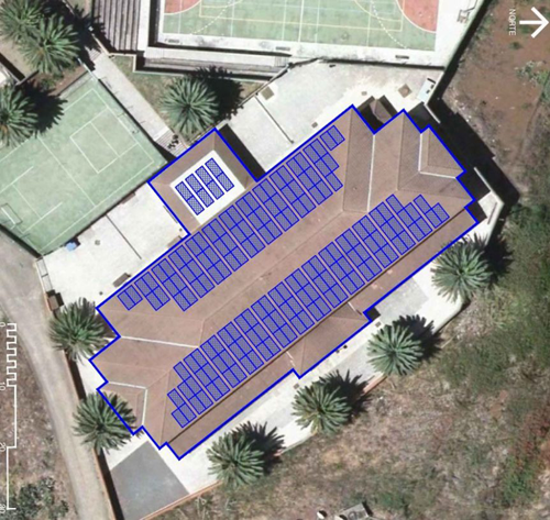 Esquema de la disposición de las placas fotovoltaicas en la cubierta del CEO Barlovento de La Palma.