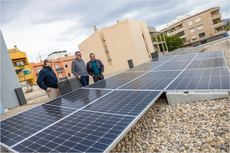 Paneles solares en l’Alfàs del Pi.