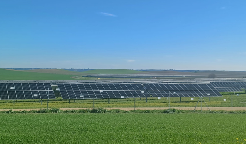 Parque fotovoltaico de 72 MW en Huévar del Aljarafe, Sevilla.