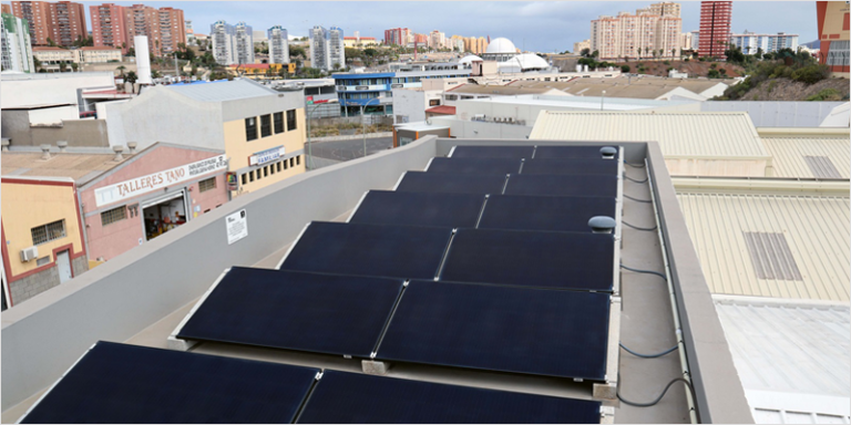 Instalación fotovoltaica en Gran Canaria.