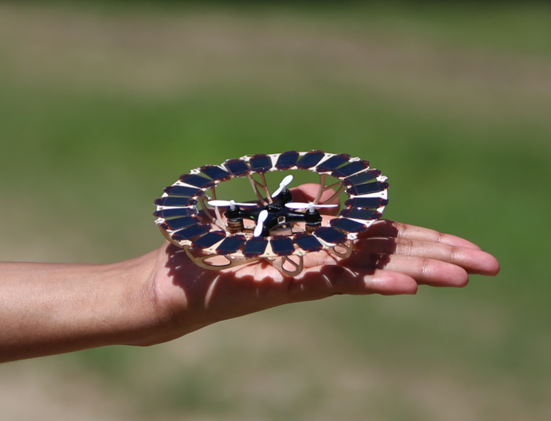 Células solares sobre un dron.