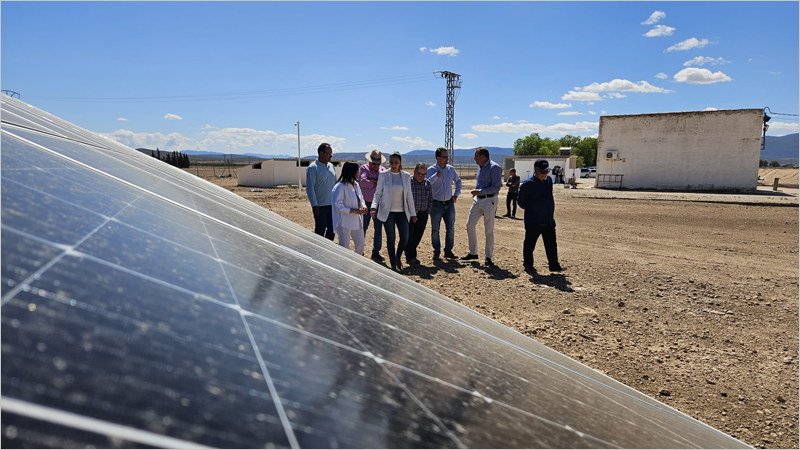 Planta fotovoltaica en Yecla.