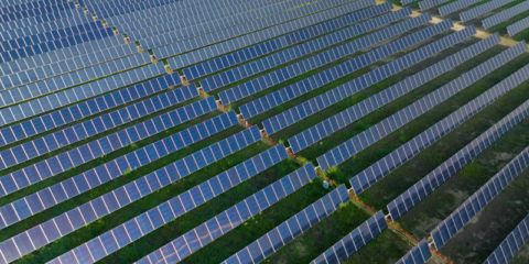 Amazon tendrá ocho nuevas plantas fotovoltaicas en España, alcanzando una capacidad renovable de 3 GW