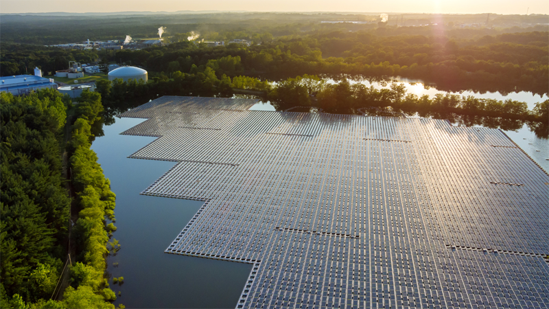 Energía solar flotante.