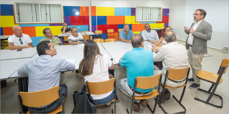 Reunión de la comunidad energética de Arinaga.